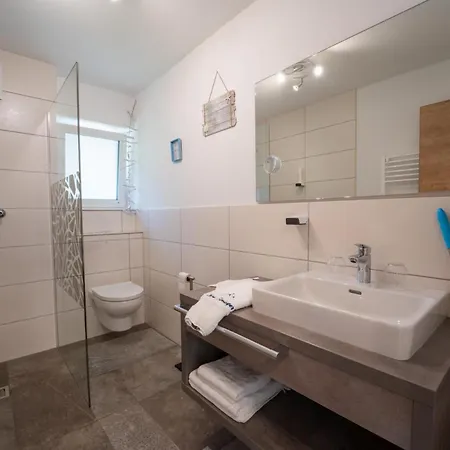 Haus Faninger * קפרון