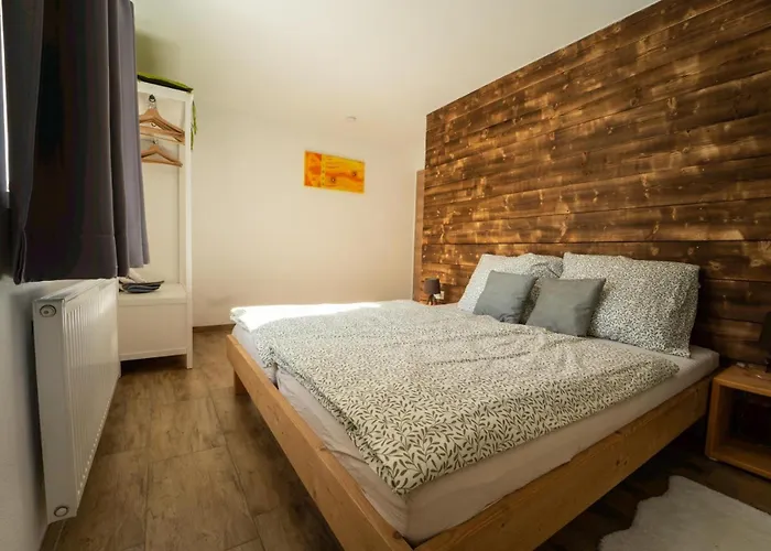 Haus Faninger شقة